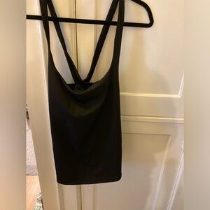 Love & Sports black fitted workout top with built in bra. Size XXL (20)